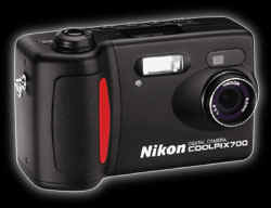 coolpix700.jpg (15062 bytes)