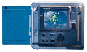 mavica_and_disk.gif (27326 bytes)