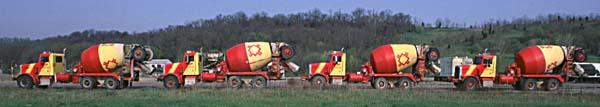 truck_lineup.jpg (18149 bytes)